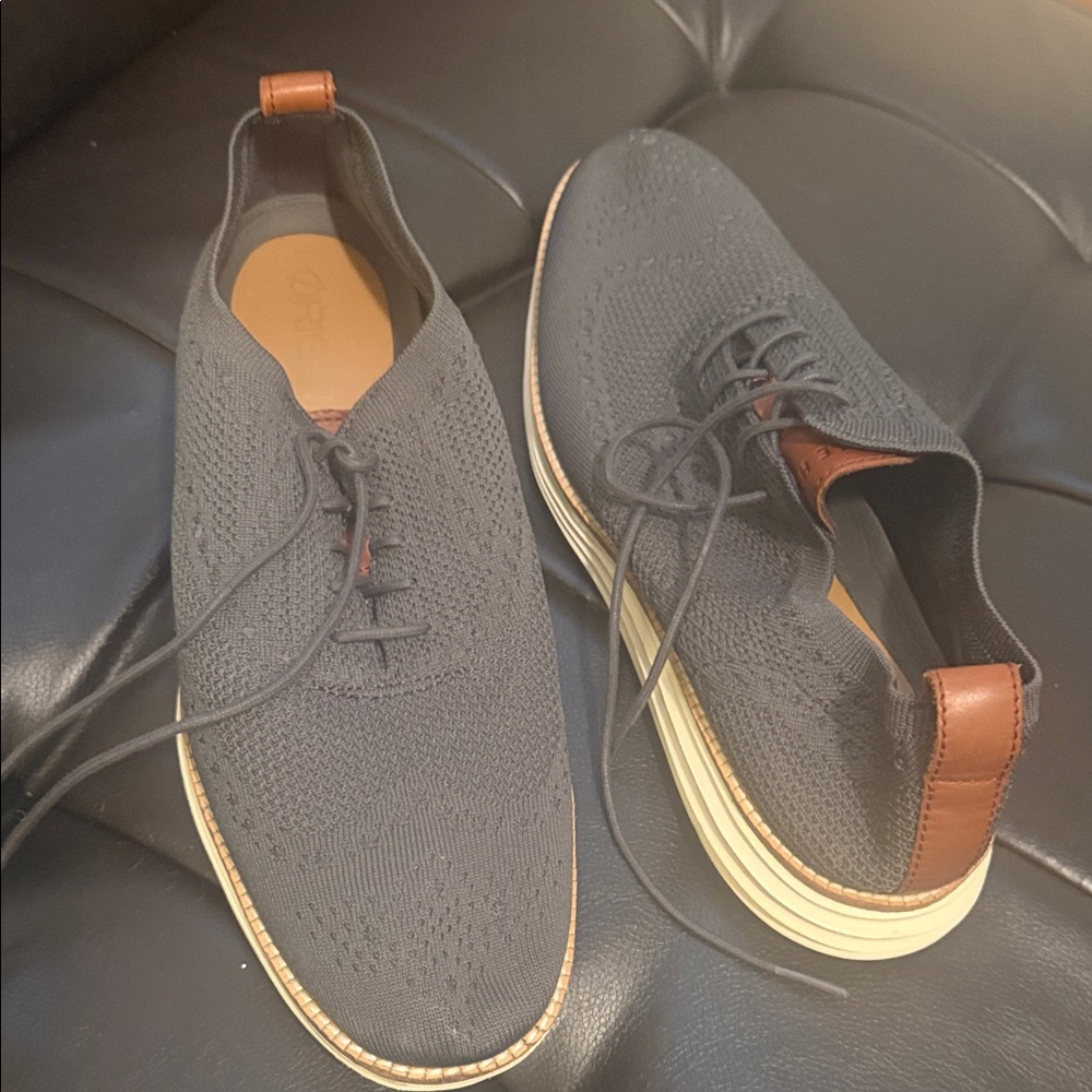 Men's Gray Knit Lace-Up Shoes